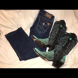 👖 Miss Me jeans 👖 Size 26 Bootcut
